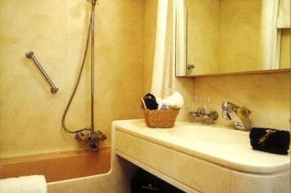 Feadship MONACO -  Bathroom